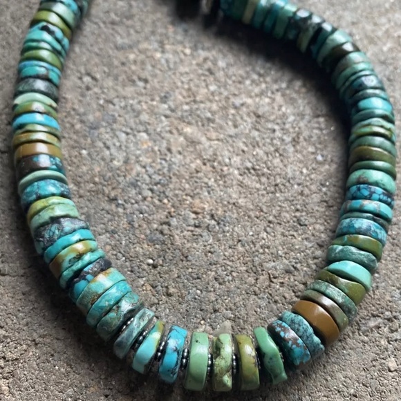 Sterling Silver Turquoise Heishi Bead Necklace. - Picture 5 of 12